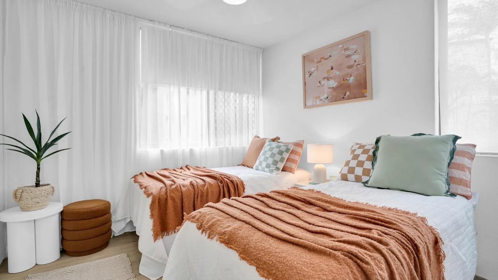 Beachfront Beauty Apartment Alexandra Headland 0*,  Australia